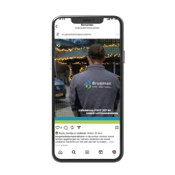 psd_isolate_smartphone_with_blank_screen_mockup_template-scaled.png